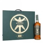 Bowmore 33 Year Old - The Changeling Frank Quitely - Damaged Box